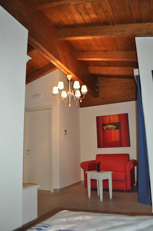 Hotel Centova Перуджа Стая снимка