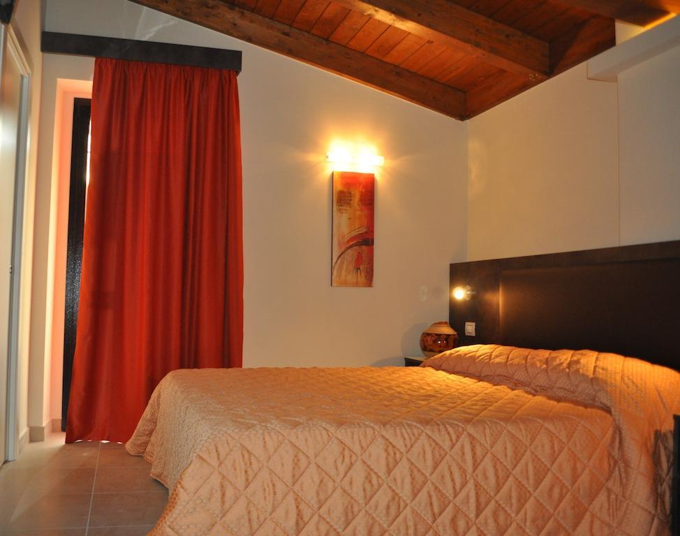 Hotel Centova Перуджа Стая снимка